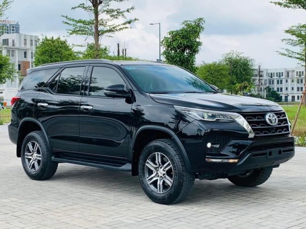 Dịch Vụ Thuê Xe Đi Sân Bay Tân Sơn Nhất Tại Bình Chánh