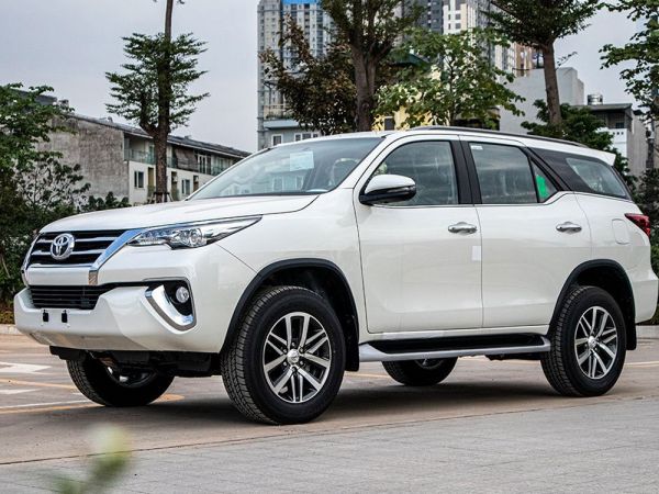 Dịch Vụ Cho Thuê Xe Hợp Đồng 7 Chỗ Uy Tín, Giá Tốt Dịch Vụ Cho Thuê Xe Hợp Đồng 7 Chỗ Uy Tín, Giá Tốt