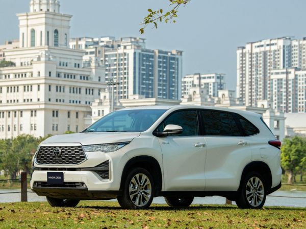 Thuê Xe 7 Chỗ Có Tài Xế Tại Bình Tân - Giá Rẻ Thuê Xe 7 Chỗ Có Tài Xế Tại Bình Tân - Giá Rẻ